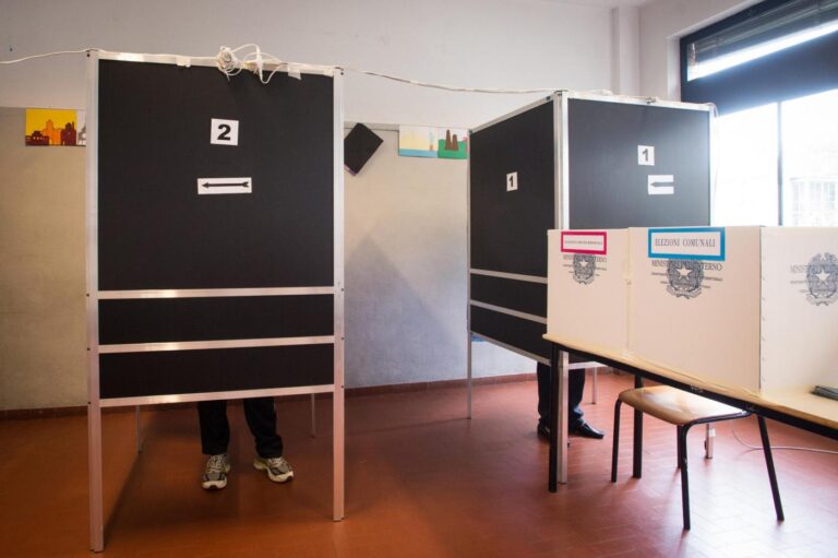 Comunali, forte astensionismo in Campania per i ballottaggi