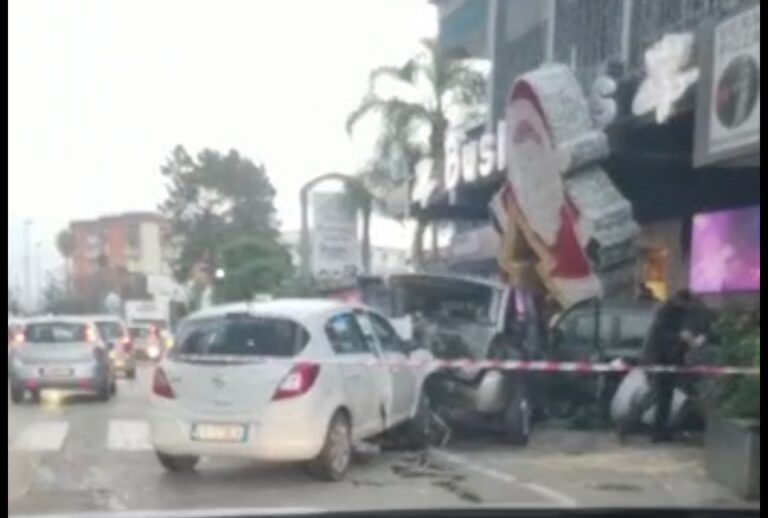 Casoria, incidente nella notte sulla statale Sannitica