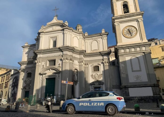 Napoli Rione Sanità Polizia