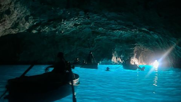 Influencer Grotta Azzurra