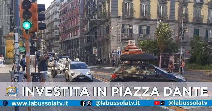 INVESTITA PIAZZA DANTE NAPOLI