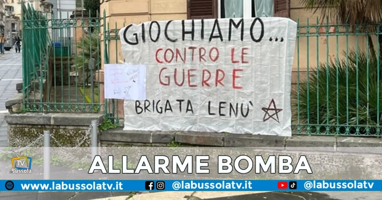 Napoli: era una bomba finta l’oggetto lasciato su un muretto a Materdei