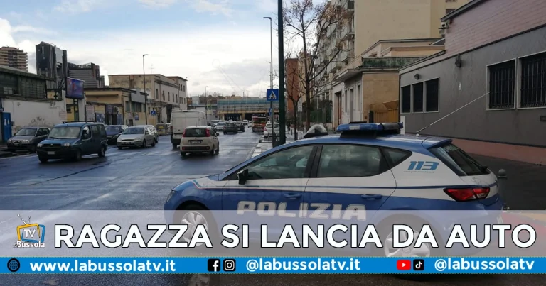 Napoli: ragazza si lancia da auto in corsa per evitare abusi